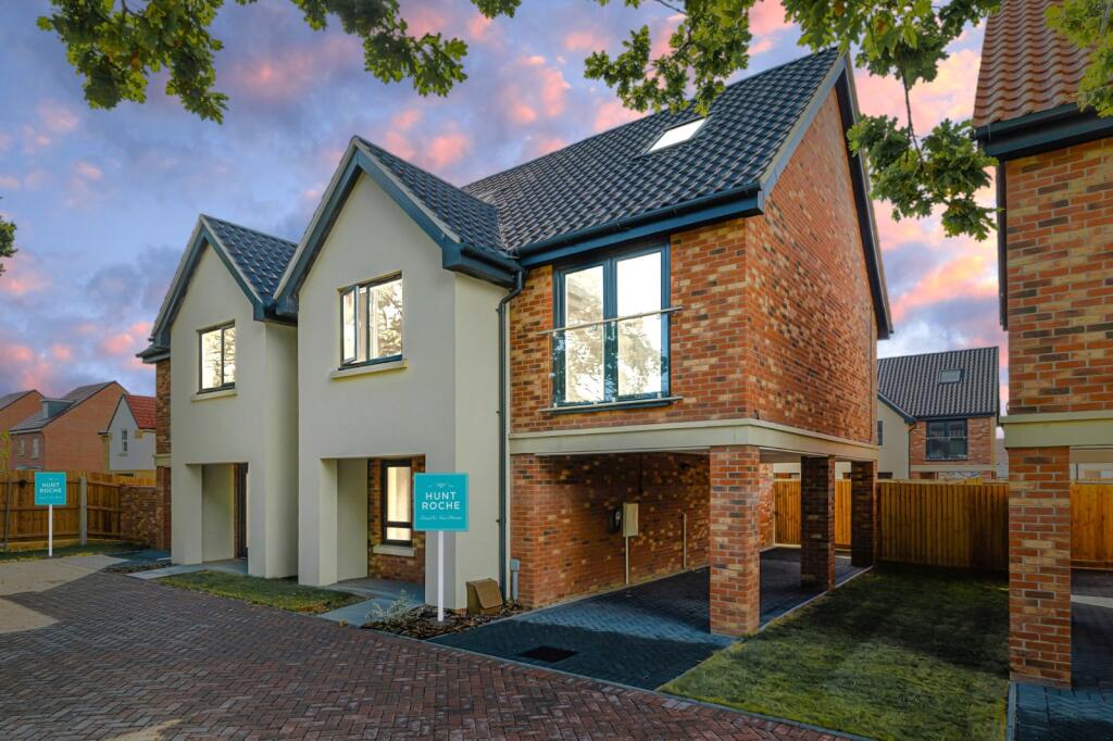 Main image of property: Windermere Avenue (3), Hullbridge, Hockley, Essex, SS5