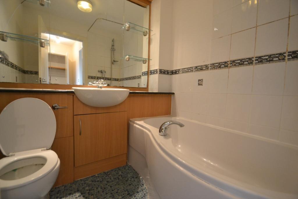 4 bedroom town house for rent