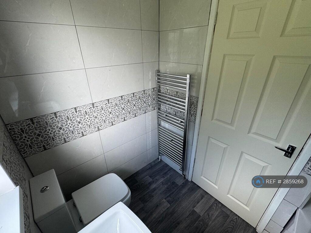 Additional image 29 of Northcroft Rise, Bradford, BD8