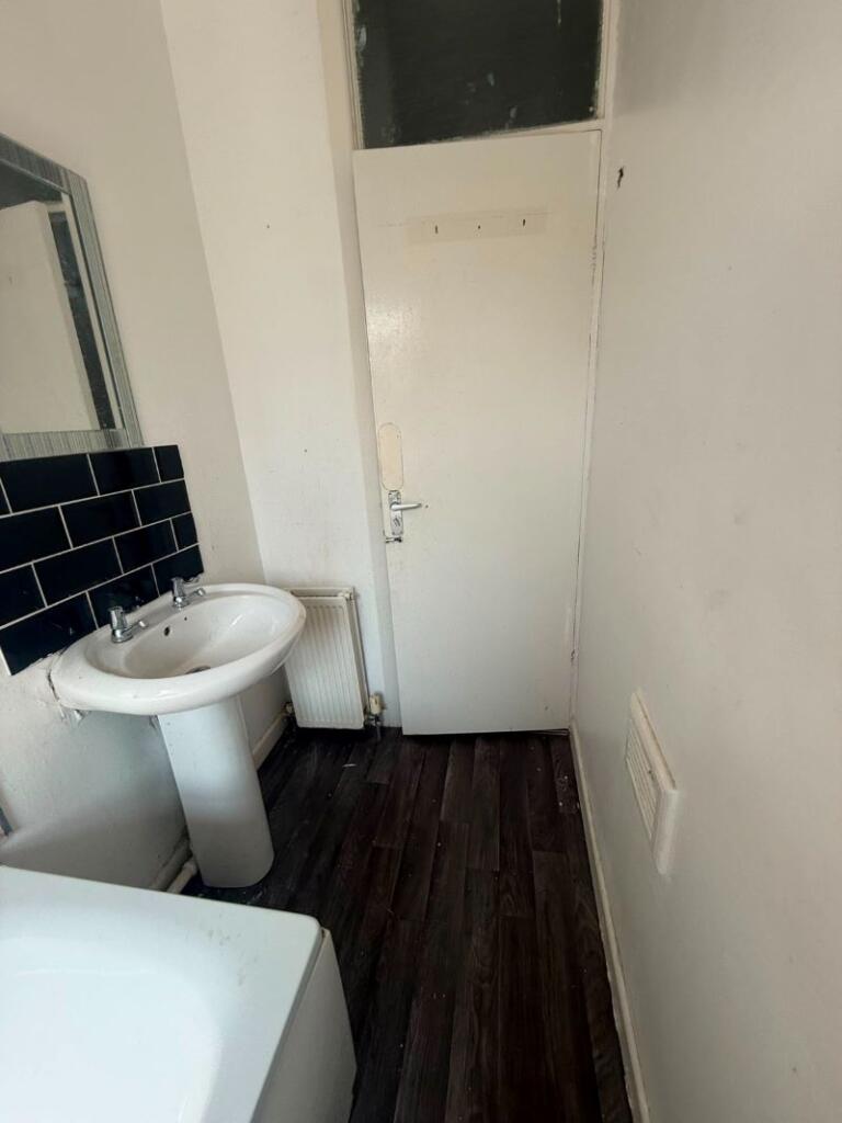 68 Madison Street, Manchester, M18 8SD photo 4