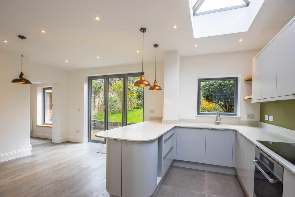 House in Bath - View 2