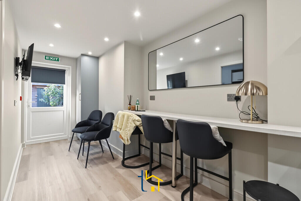 House in Leicester, City of Leicester - View 5