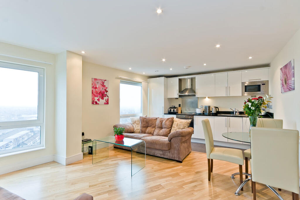 Main image of property: High Road, Ilford