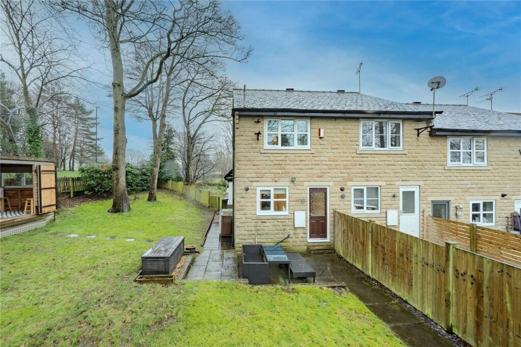 Main image of property: Coverley Rise, Yeadon, Leeds, West Yorkshire