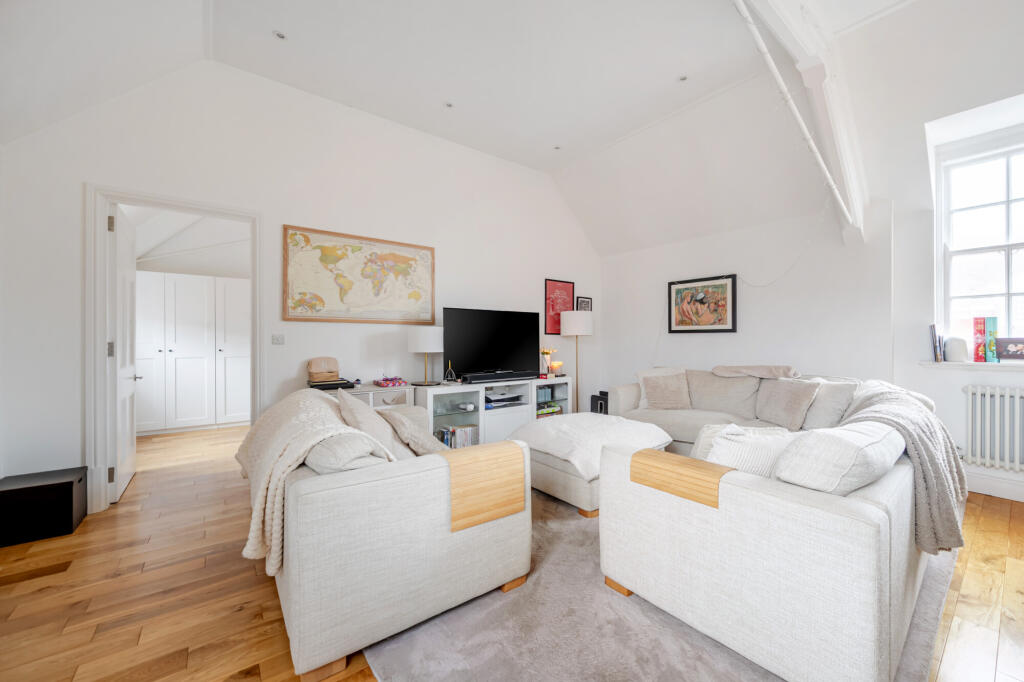 Apartment in Stevenage - View 4