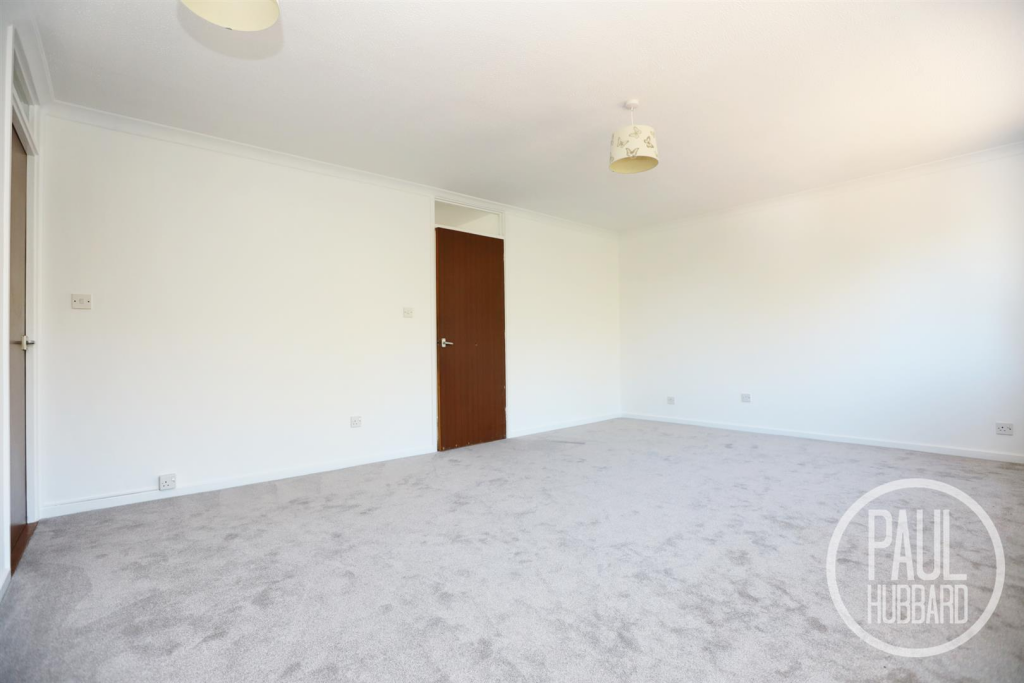 Apartment in East Suffolk, Lowestoft - More