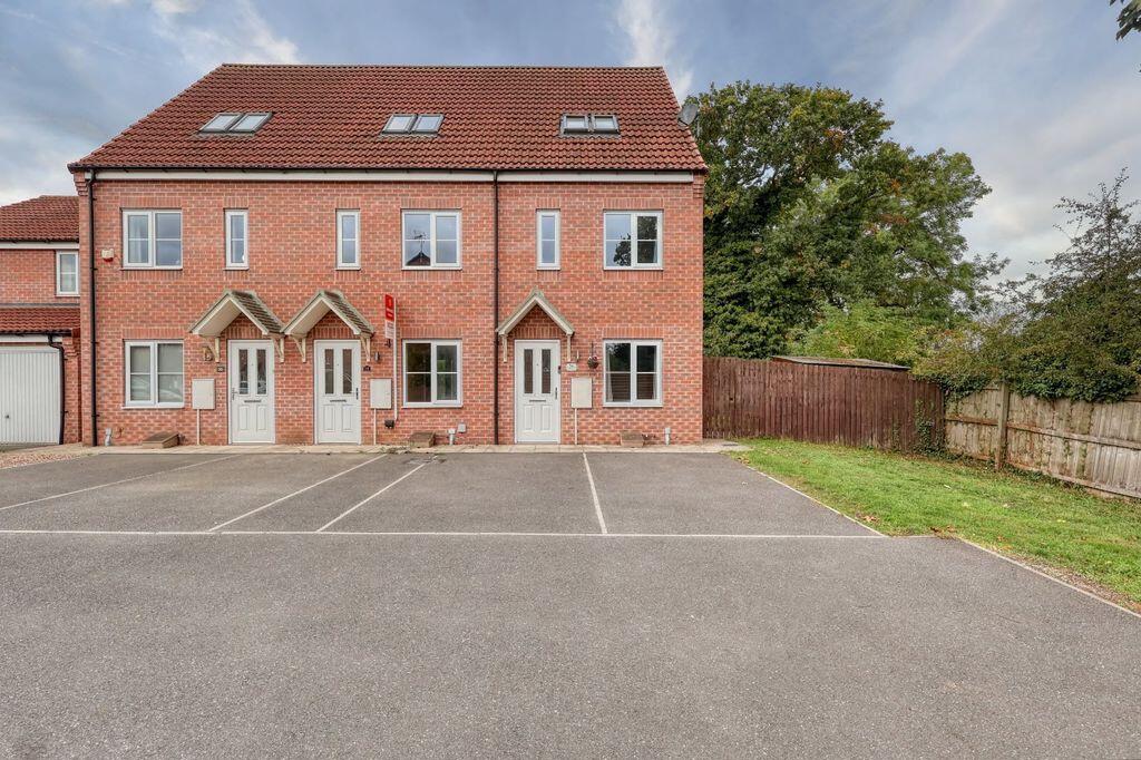 3 Bedroom Terraced in DN17 2EA