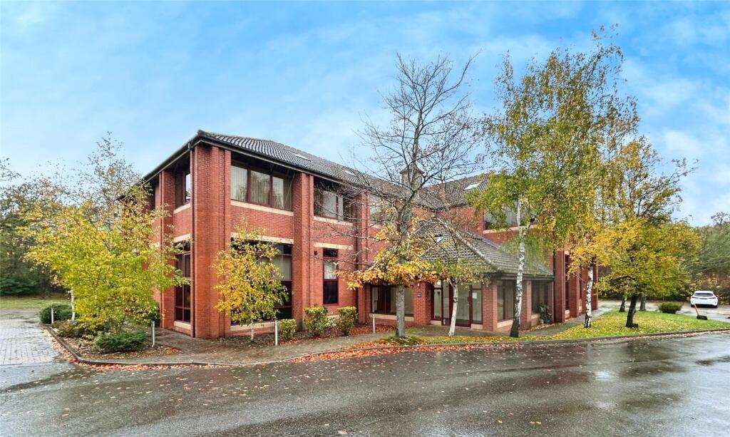 2-bed flat on Ancells Road, Fleet, Hampshire, £225,000