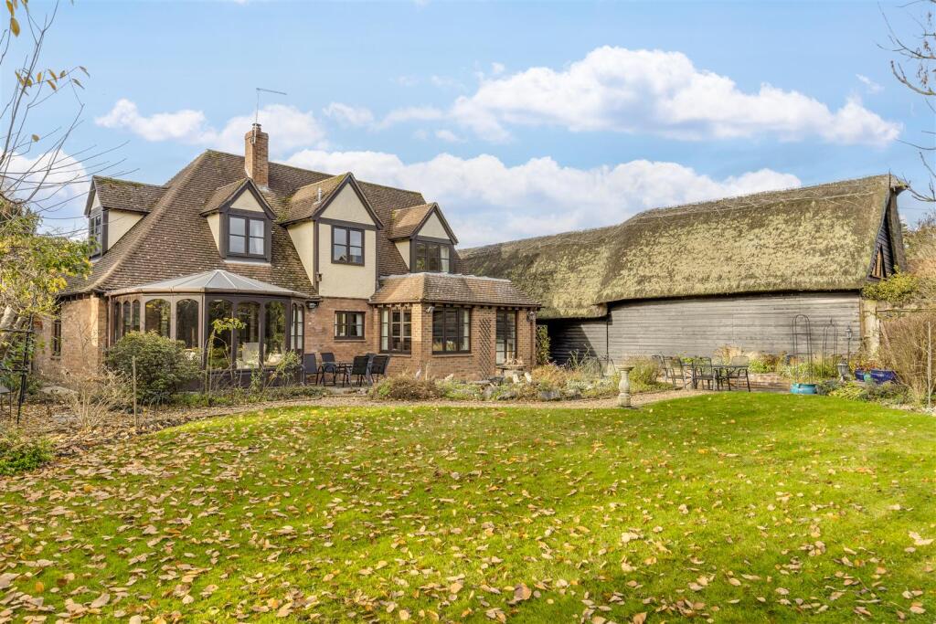 Damask Green Road, Weston, Hitchin photo 4