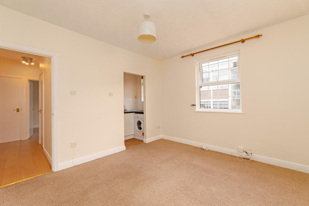 Station Road, Bishop's Stortford, Hertfordshire, CM23 photo 4