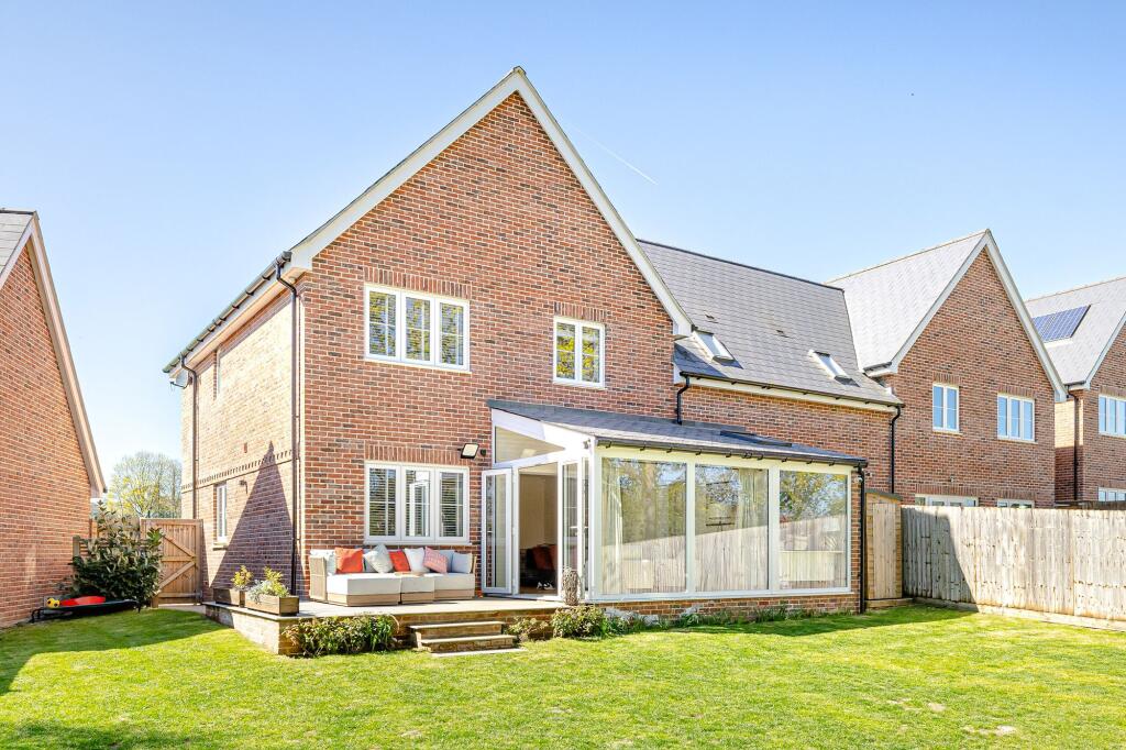 Main image of property: Joyce Frankland Close, Newport, CB11