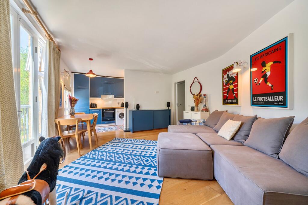 Apartment in London - View 3