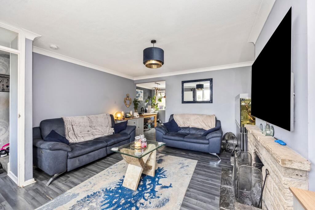 House in Redhill - More
