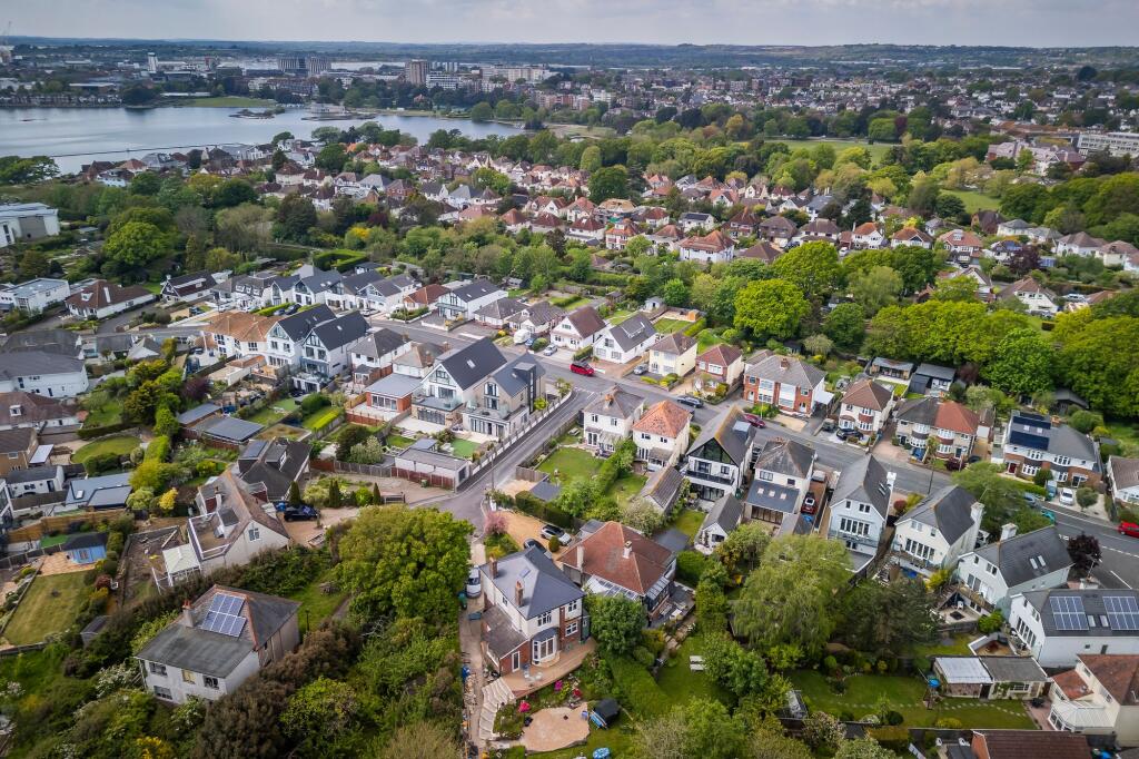 Additional image 18 of Castledene Crescent, Whitecliff, Poole BH14 8DP