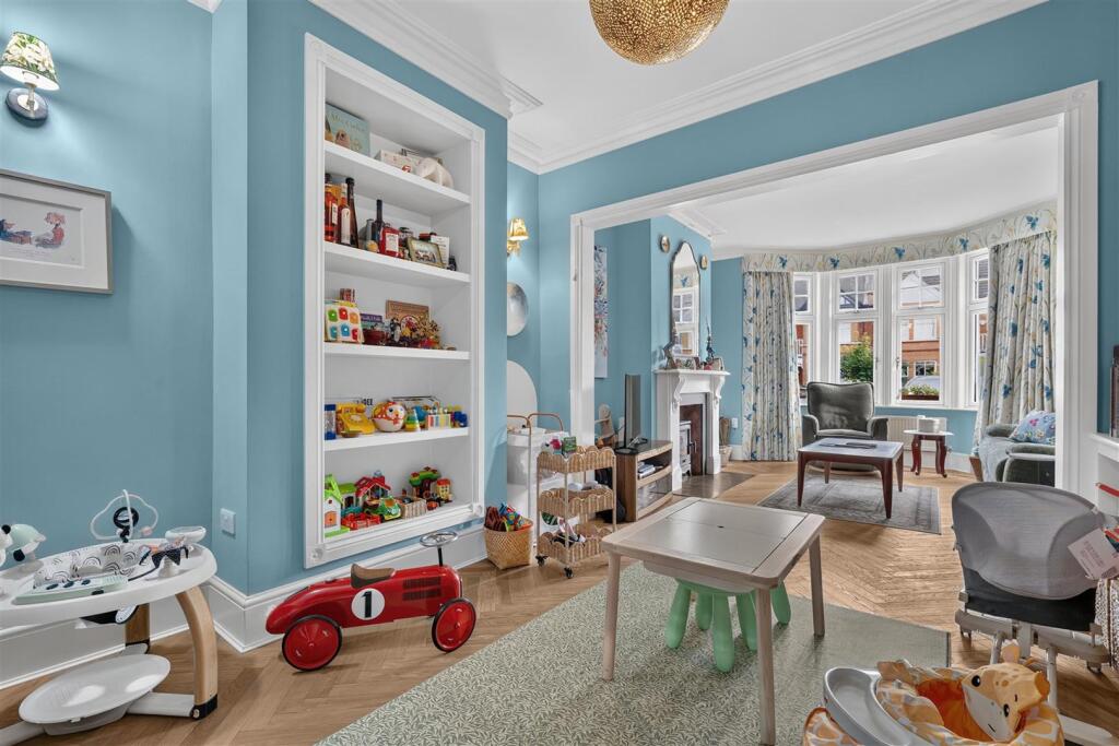 House in London - View 4