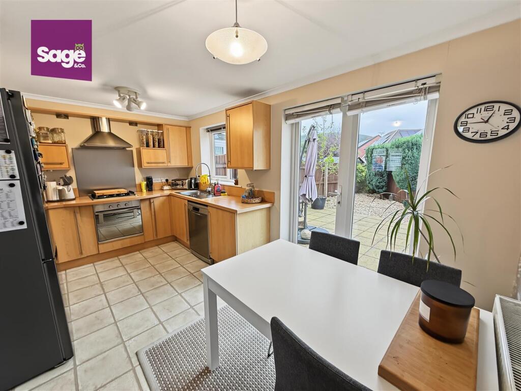 House in Newport, Cefn, Rogerstone - View 4