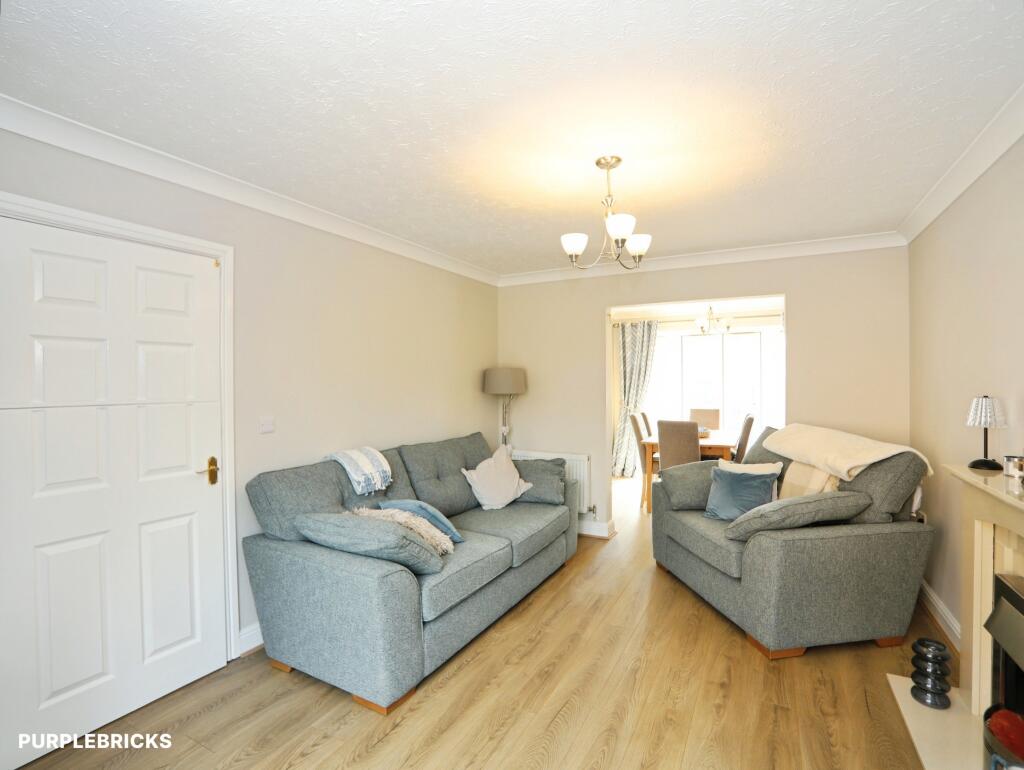 House in Cardiff, Hendredenny, Penyrheol Trecenydd & Energlyn - View 4
