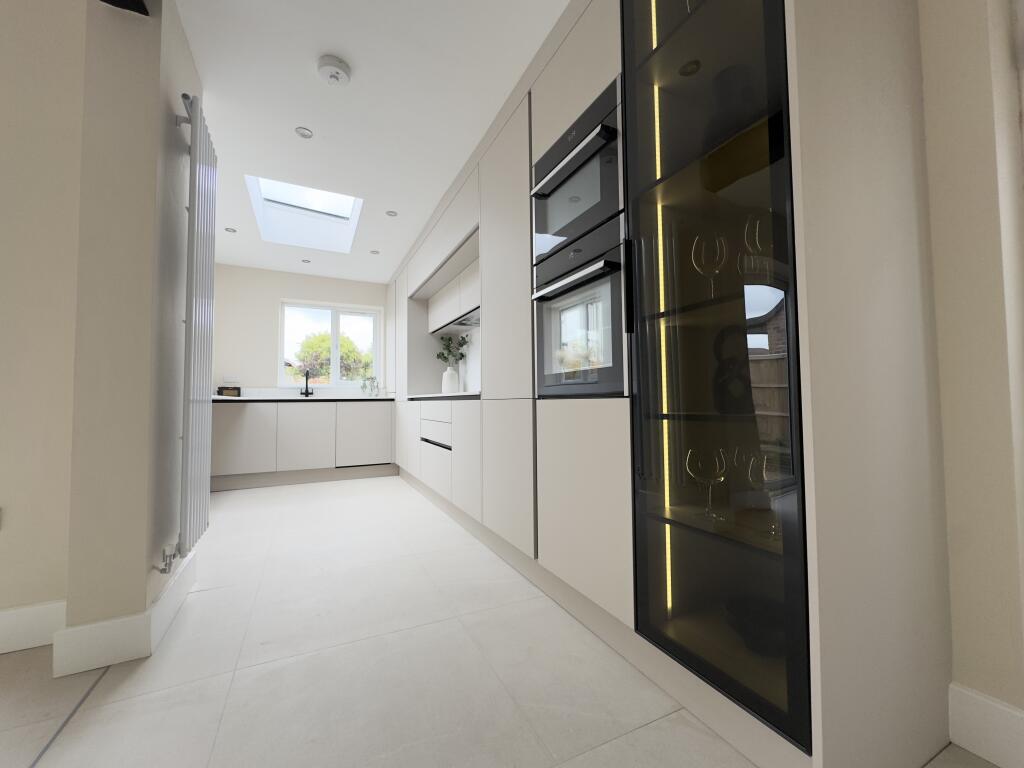 House in Nottingham - View 5