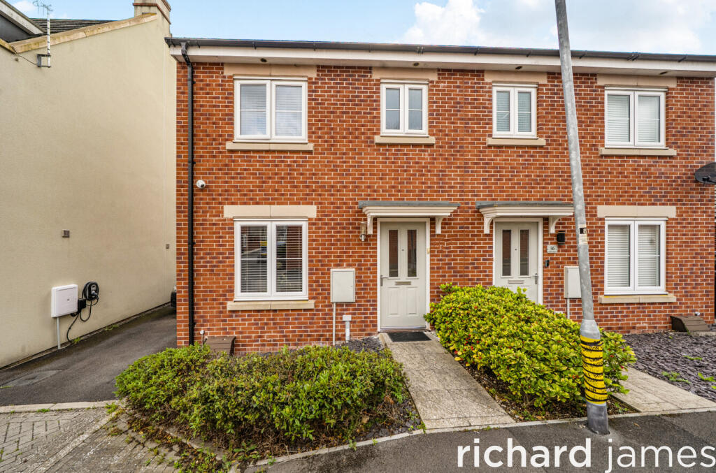 Main image of property: Upper Ox Hill, Ridgeway Farm, Purton, SN5