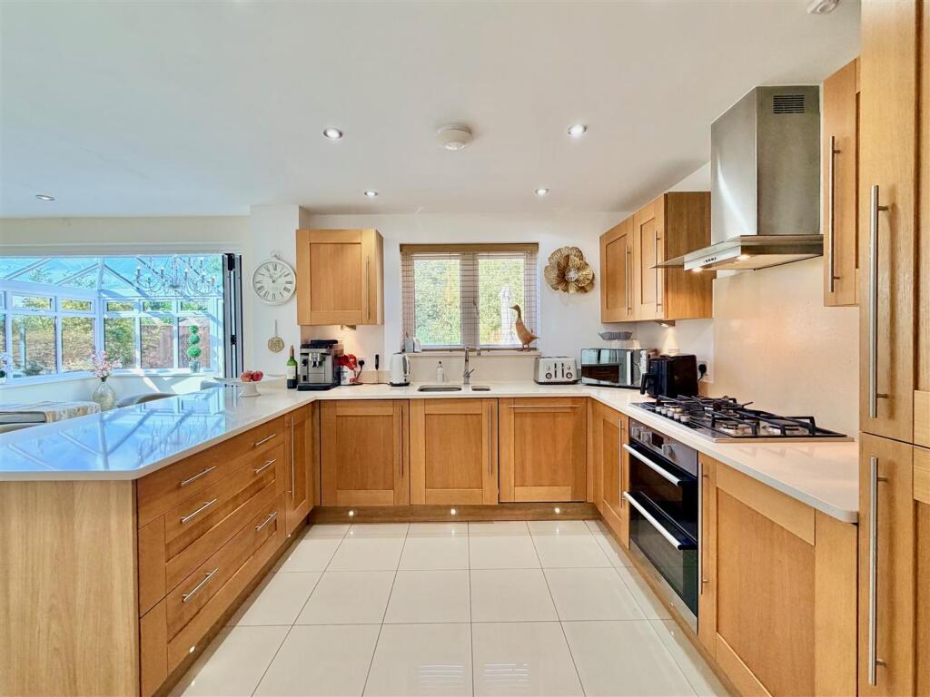 House in Plymouth, Staddiscombe - View 4