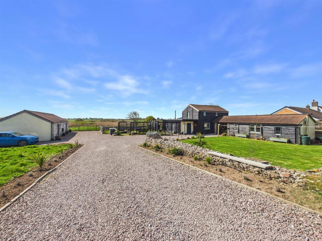 Main image of property: Roman Bank, Sandilands