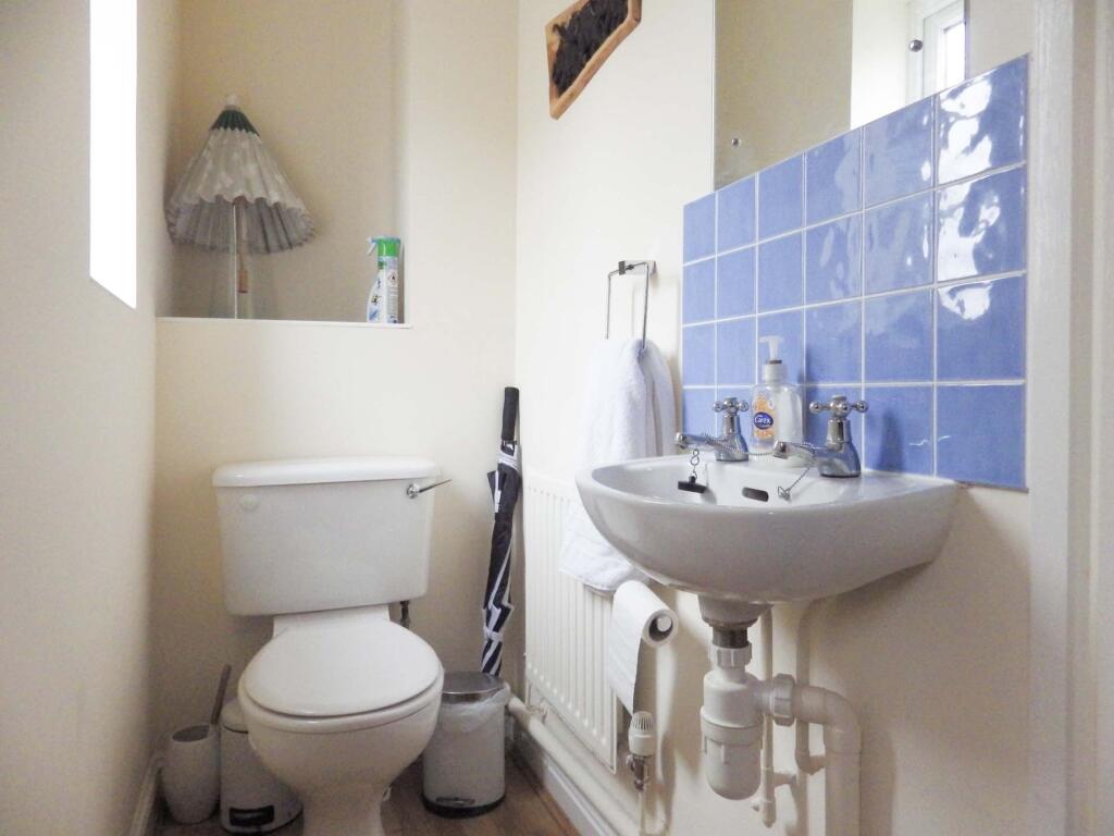 Apartment in Wiltshire, Haydon Wick - More