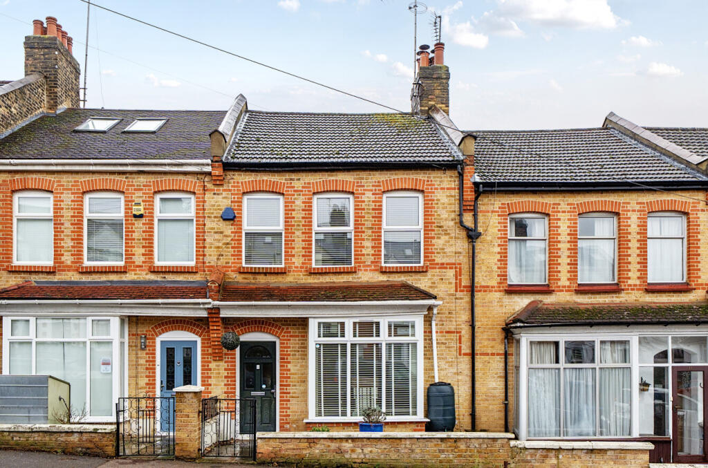 Main image of property: Wyndcliff Road, London, SE7