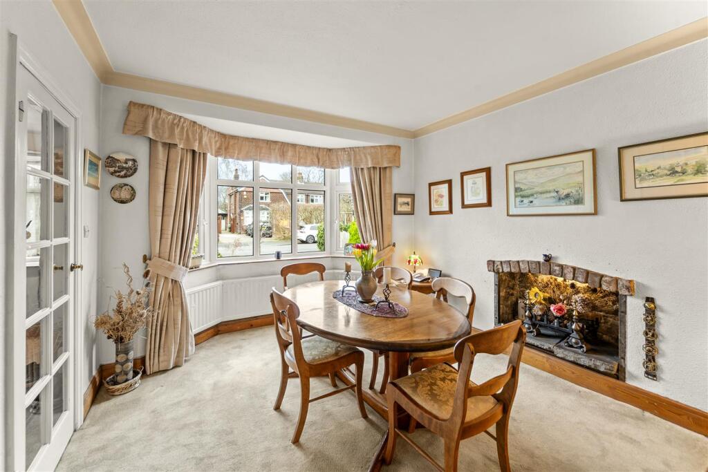 Brookside Road, Sale photo 2
