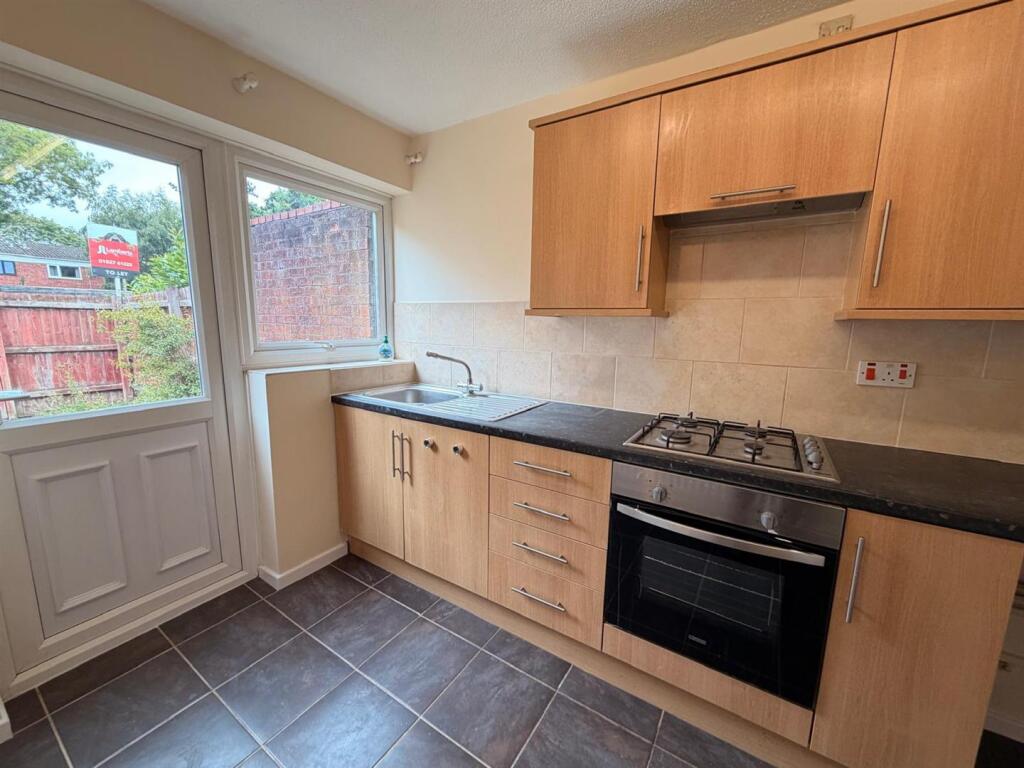 House in Redditch, Worcestershire - View 5
