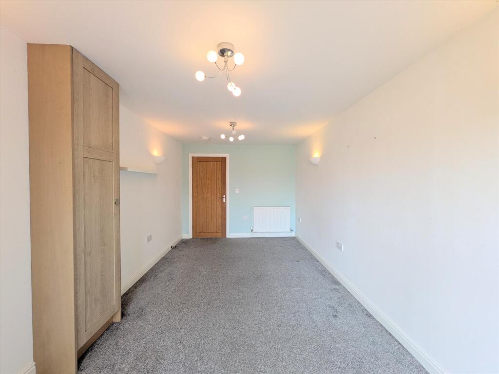 House in Wyre, Garstang - More