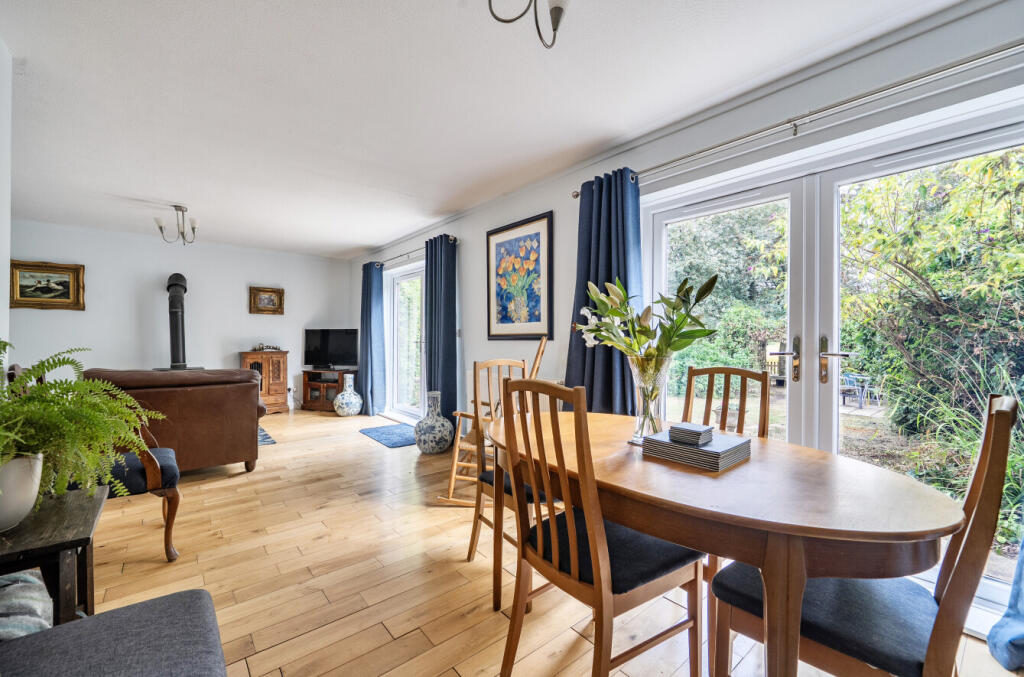 House in Swindon, Langton Park, Thorney Park - View 4