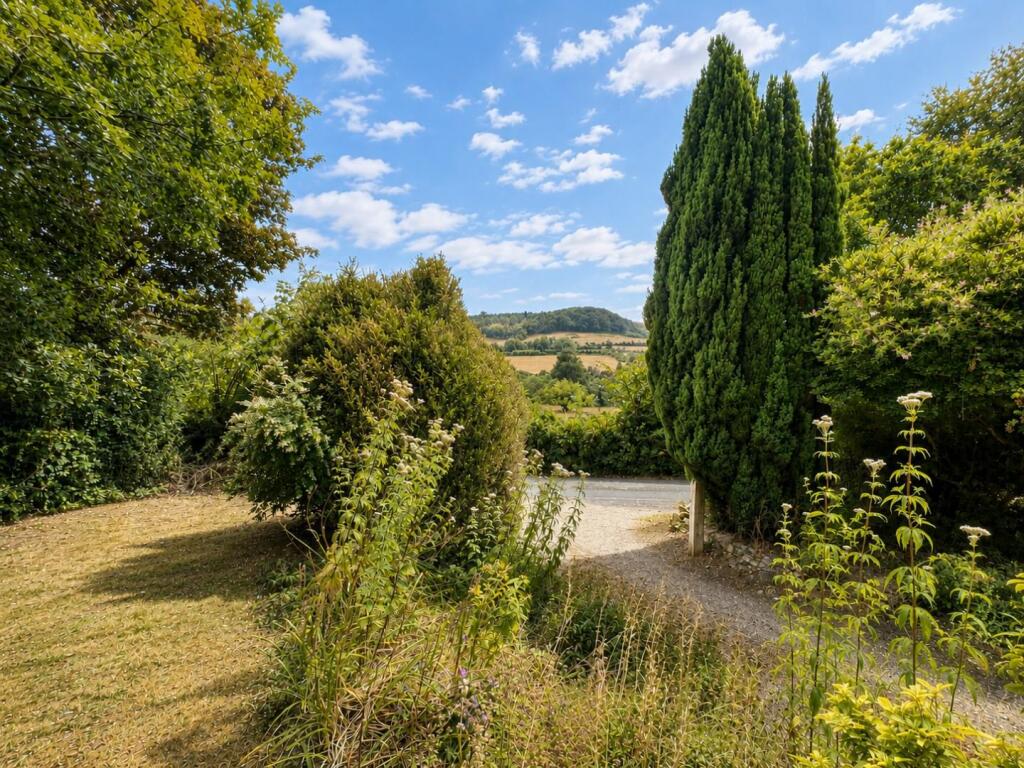 House in Stroud, North Nibley - View 2