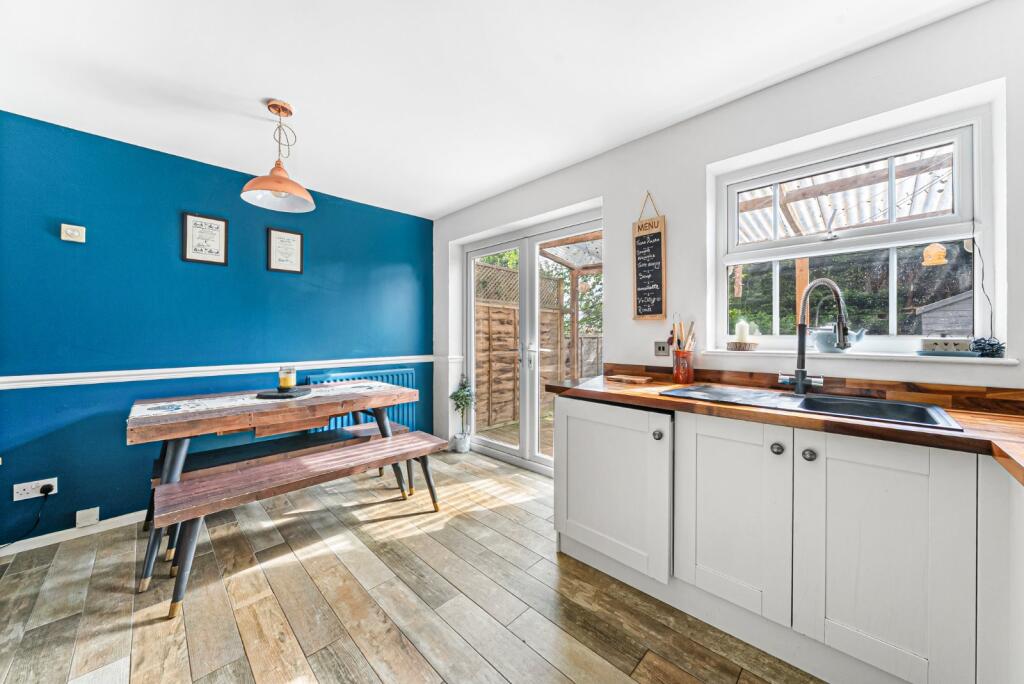House in Killinghall, North Yorkshire - More