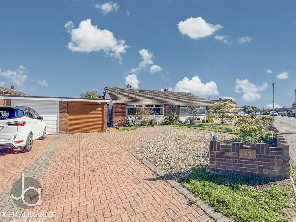 2-bed semi-detached on Green Lane, Tiptree, £300,000
