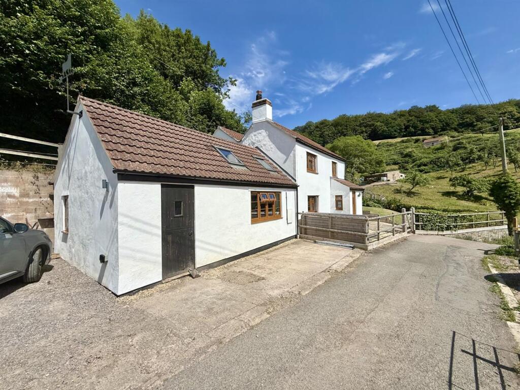 Main image of property: The Slad, Longhope