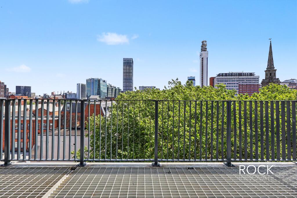 Apartment in Birmingham, Jewellery Quarter - View 5