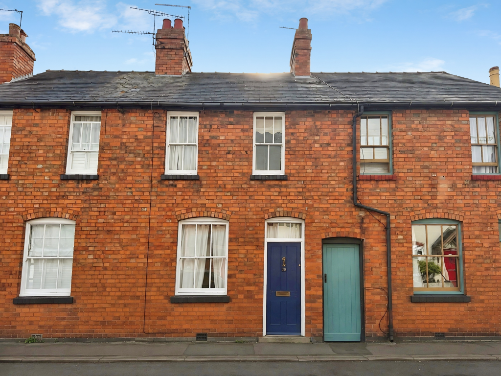 Main image of property: 28, Bleachfield Street, Alcester, Warwickshire B49 5BA