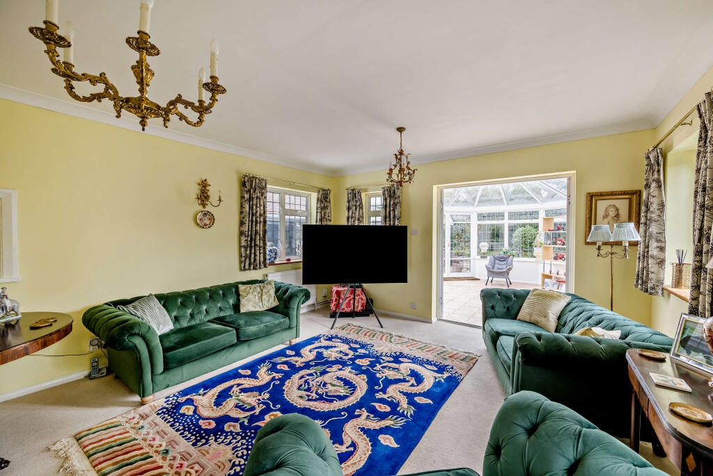 House in Stevenage - View 4