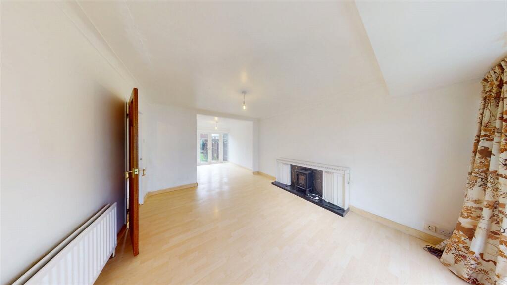 Oakfield Close, East Herrington, Sunderland, SR3 photo 3