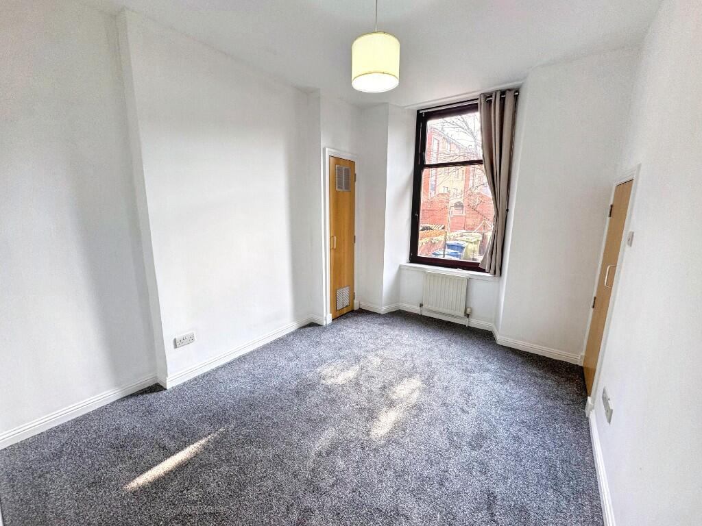 Govanhill Street, Glasgow, G42 photo 4