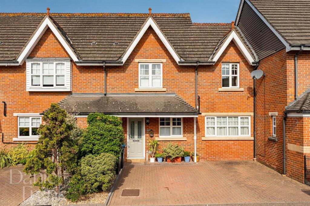 Main image of property: Smarts Lane, Loughton