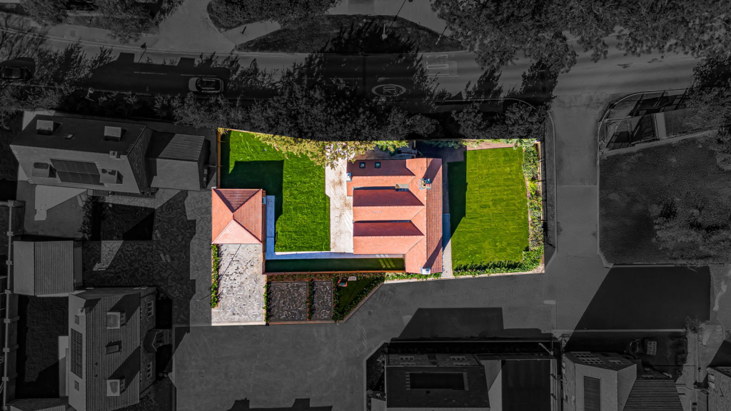 Additional image 36 of Wharf Farm, Dickens Heath Road