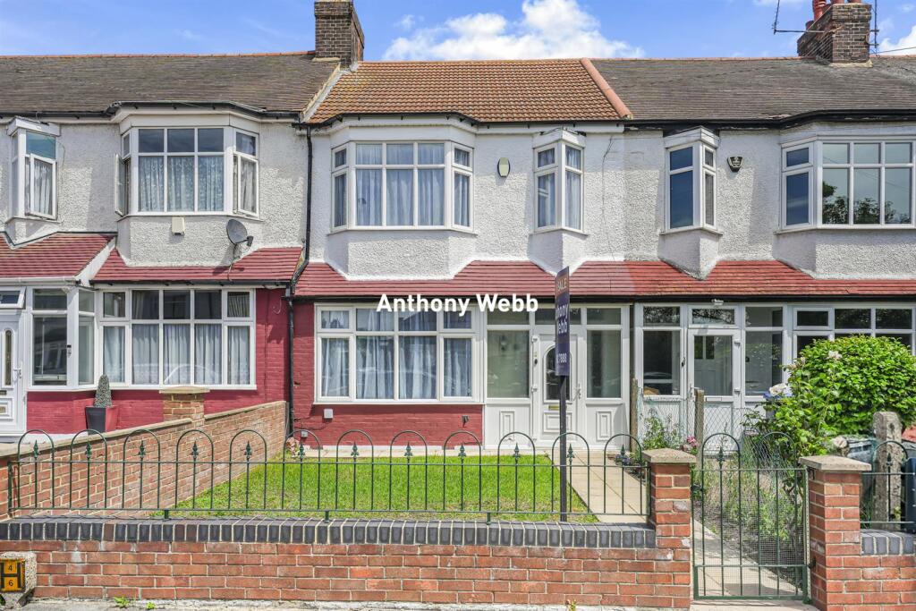 Main image of property: Dorchester Avenue, Palmers Green, N13