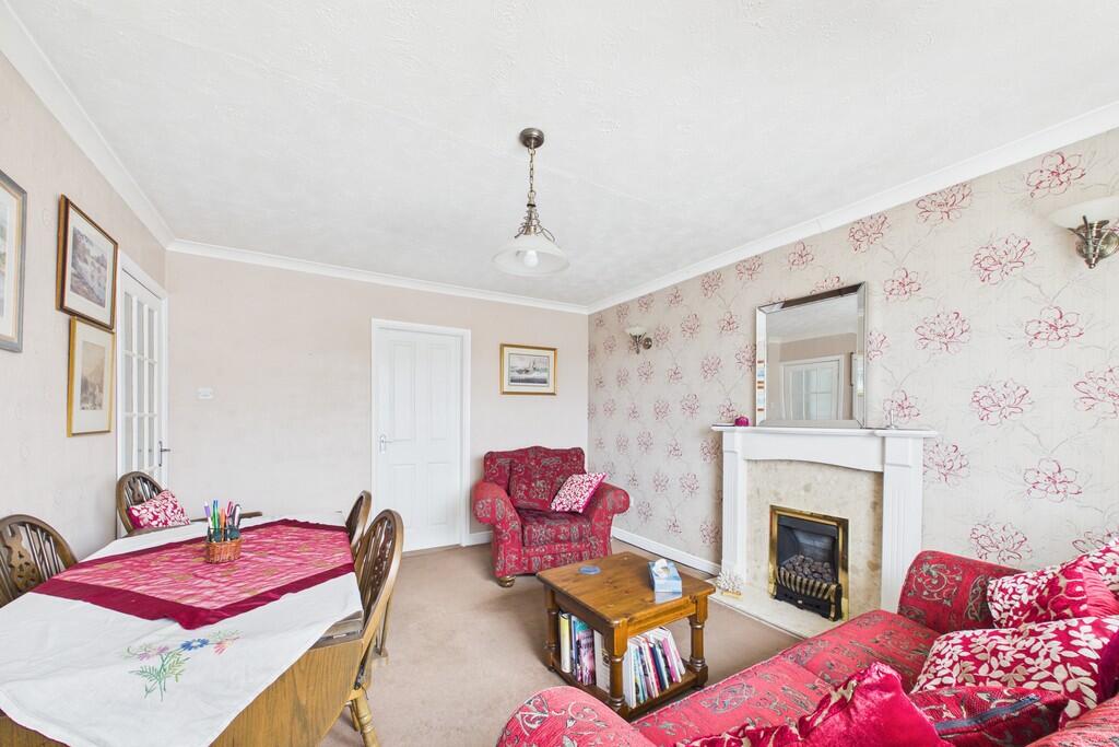 Apartment in Lancaster - View 3