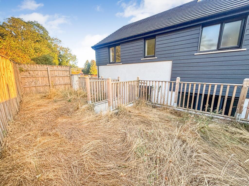 House in Torquay - More