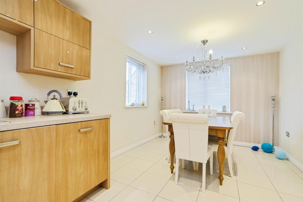 Additional image 3 of Halliday Court, Thornbury, BRADFORD