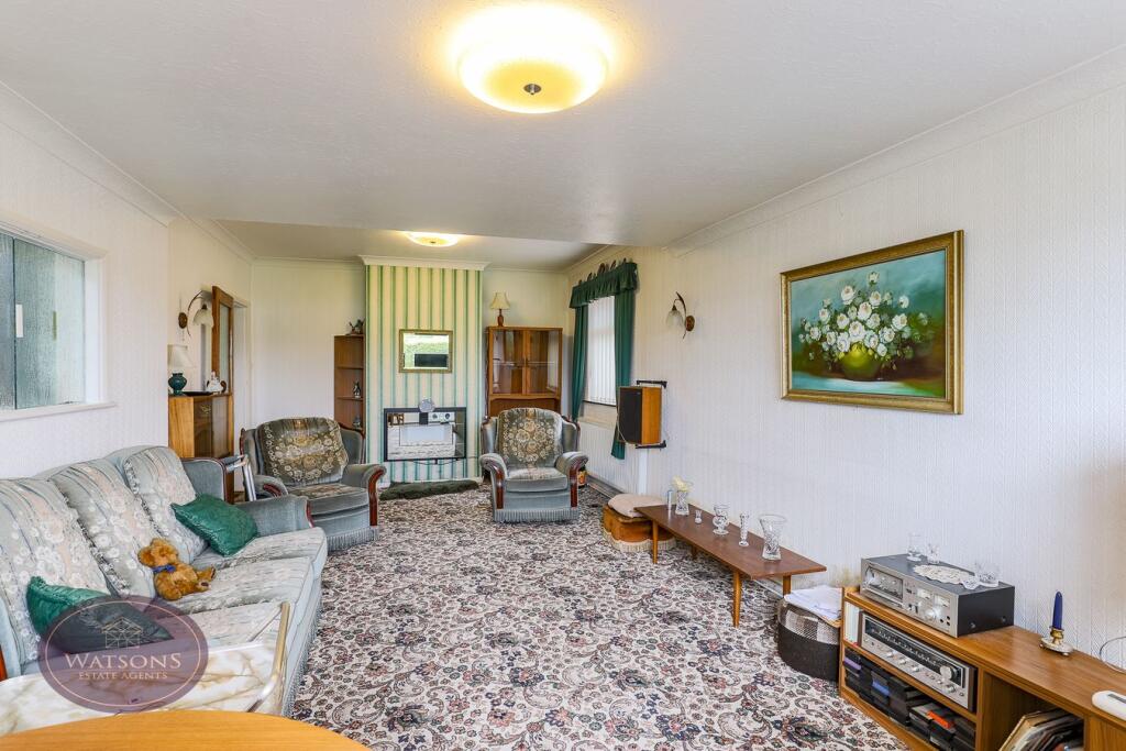 House in Broxtowe, Eastwood - View 5