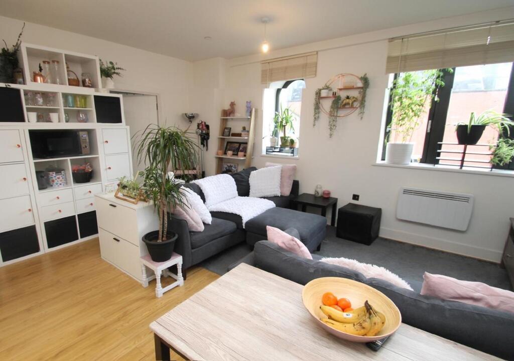 Apartment in Maidstone, Kent - View 2