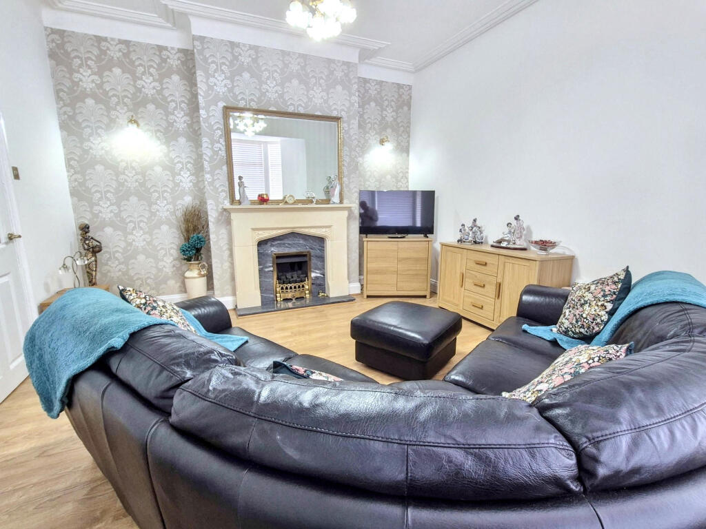 House in South Tyneside, Primrose - View 2