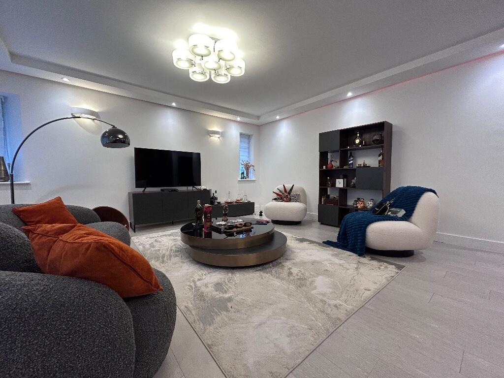 Main image of property: Mulberry Close, London, NW4